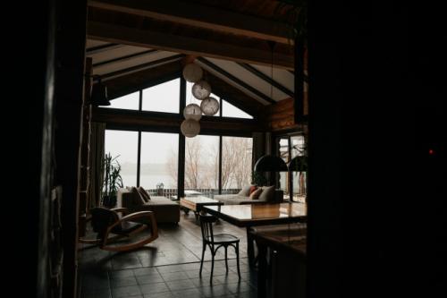 Первый пушистый снег именно с таким видом из окна встретила. 07