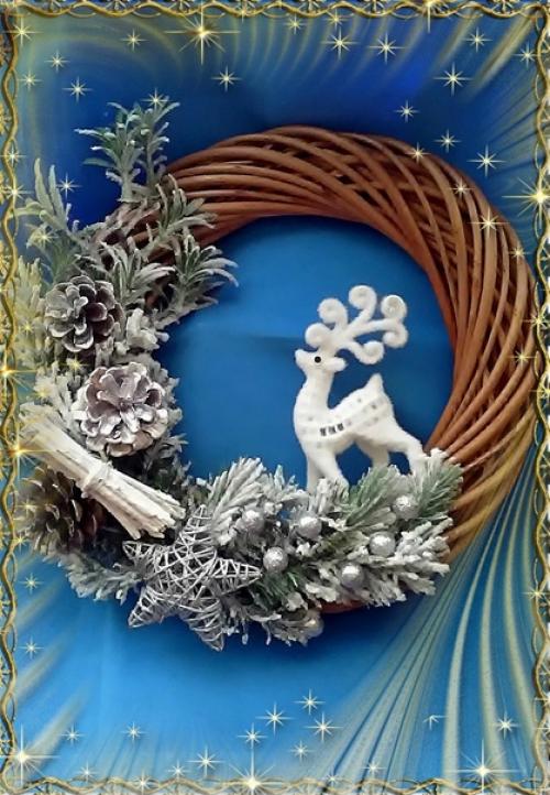 Новый год - это не только подарки и застолье в компании друзей и родных, но и отличное настроение. 01