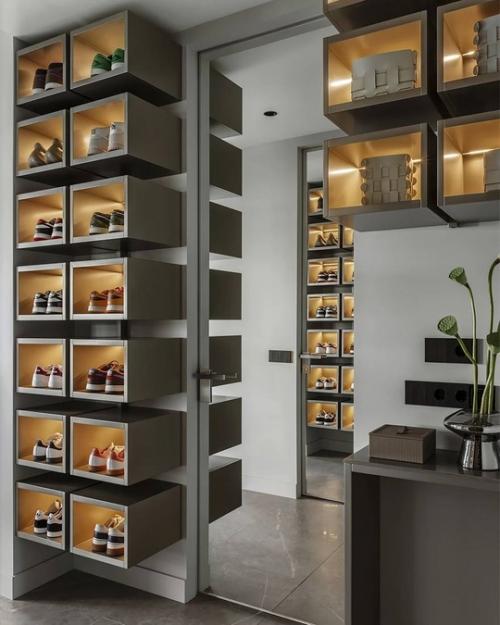 Дизайнеры спроектировали интерьер квартиры в московской новостройке для молодого человека, отталкиваясь в работе в первую очередь от его хобби. 04