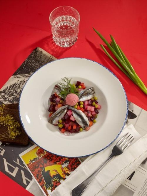 На невском открыли центр экспериментальных вкусов мороженого. 02