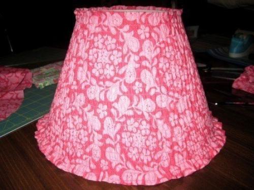 Как декорировать настольную лампу: топ - 5 идей для домашнего декора.

