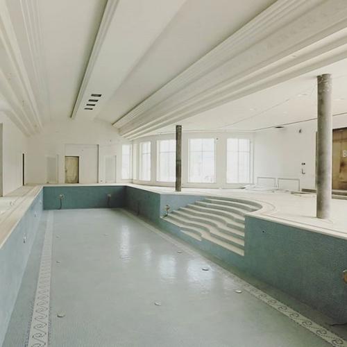 Бассейн в загородном доме 1500 метров на стадии реализации. 02