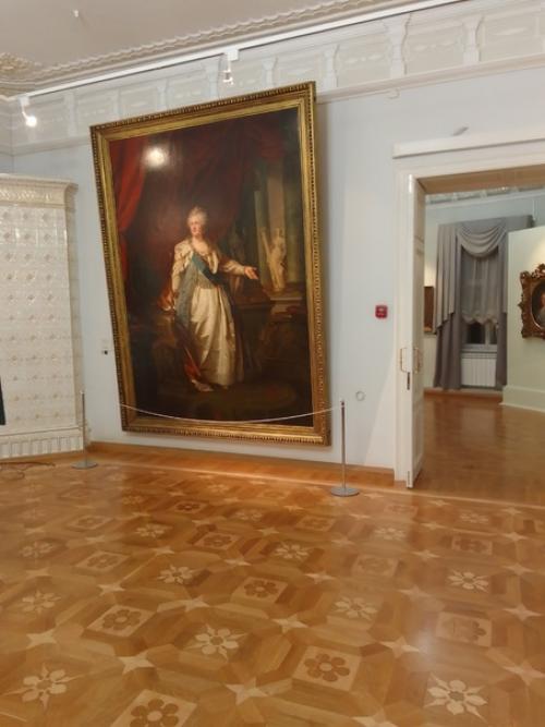 Очень понравилась экспозиция интерьера усадебного дома начала прошлого века. 04