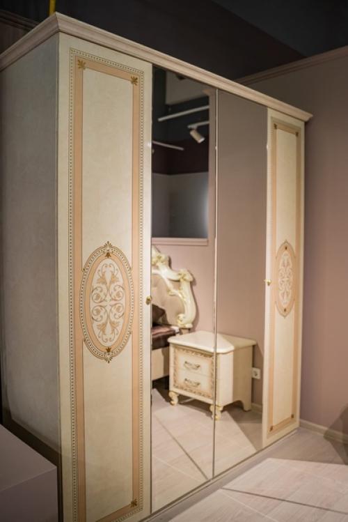 Знакомьтесь, её величество Медея. 01