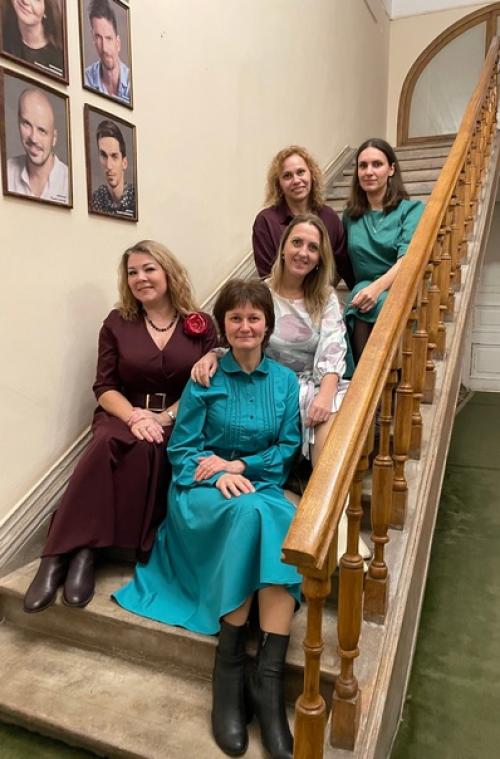 Петербуржские Квартиры - это спектакль в особняке кочневой на набережной Фонтанки. 07