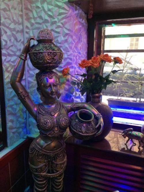 Топ - 6 аутентичных ресторанов индийской кухни в Петербурге. 01