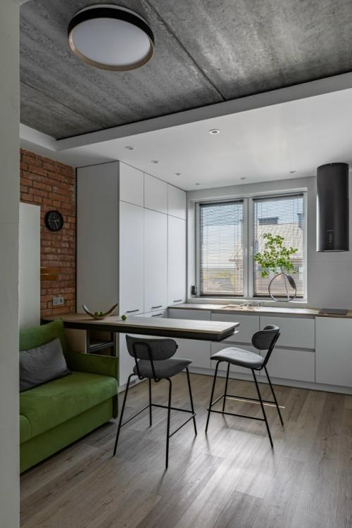 Интерьер в индустриальном стиле для семейной пары.  