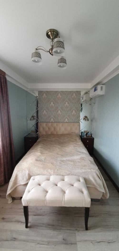 Сделали в спальне ремонт своими руками! 03