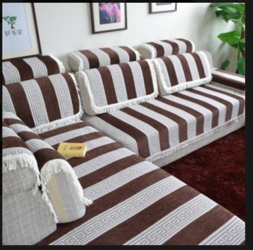 Вот такие милые и стильные дивандеки помогут уберечь вашу любимую мягкую мебель от загрязнений и стать настоящим украшением интерьера. 03