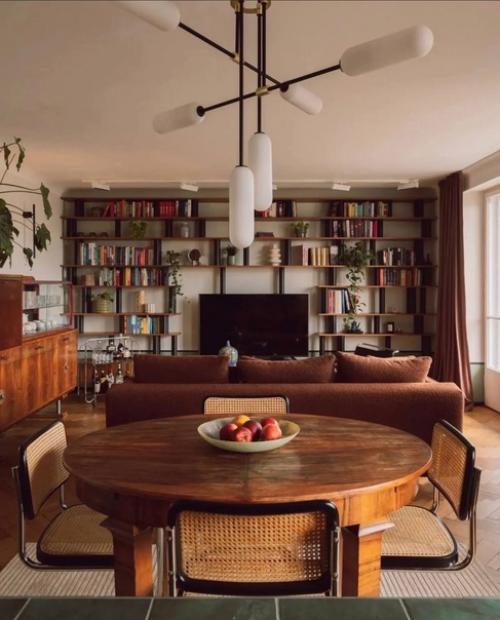 Квартиры 1933 года объединили современный дизайн и винтажную мебель. 01