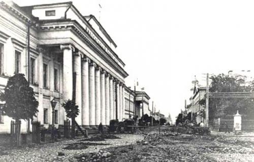 Казанский университет.   Горделивость Казани - университет, несомненно, лучший памятник казанской архитектуры XIX века. 01