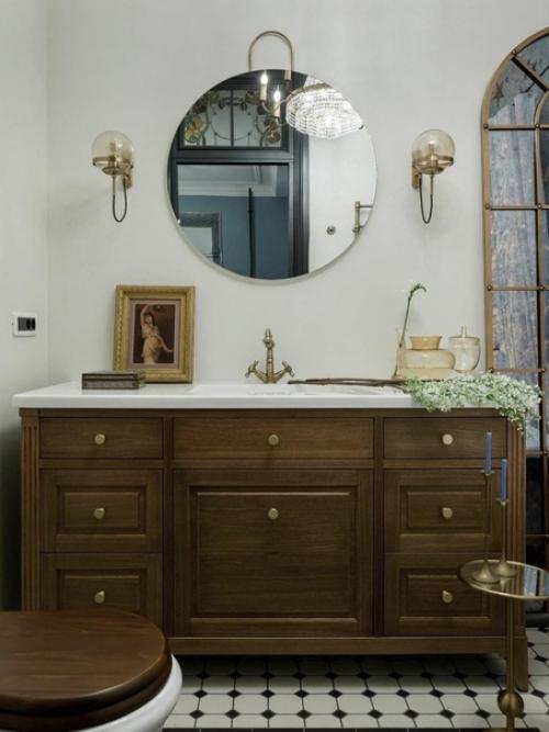 Уютный интерьер в бывшем доходном доме 1898 года в самом центре Санкт-петербурга. 06