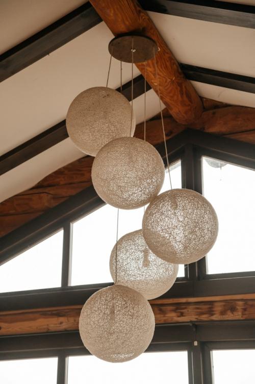 Первый пушистый снег именно с таким видом из окна встретила. 02