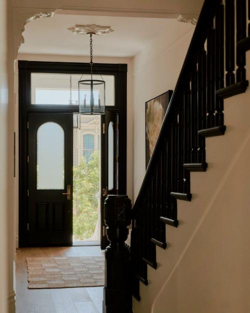 Неожиданно, но сдержанно: таунхаус в Сан-франциско. 02