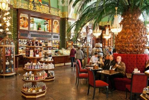 Магазин Купцов Елисеевых. 03