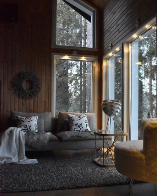 Уютное жилище в самом сердце зимней Финляндии, буквально утопающее в снегу. 07