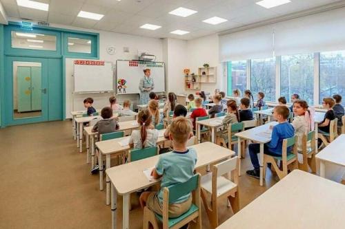 В Москве открылся новый детский сад.

