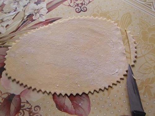 Манты в виде рыбок. 01