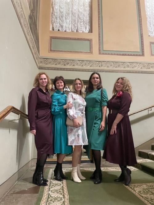 Петербуржские Квартиры - это спектакль в особняке кочневой на набережной Фонтанки. 06