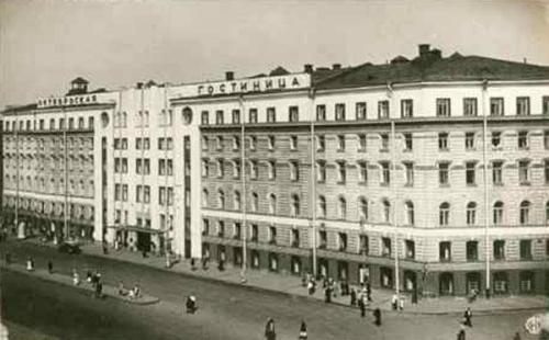 Интересные истории главных гостиниц Петербурга. 01