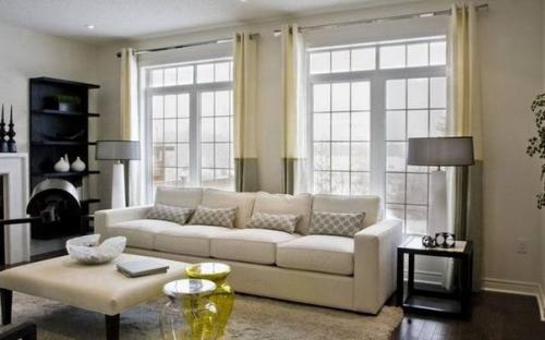 Гостиная с двумя окнами: советы по оформлению. 03