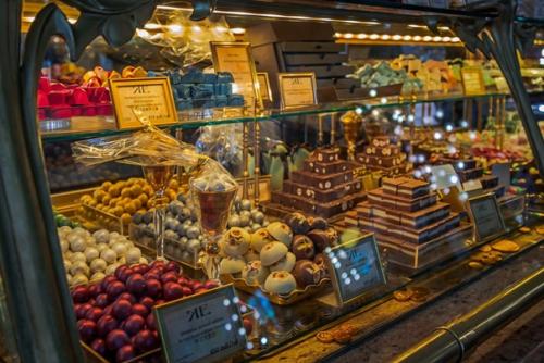 Магазин Купцов Елисеевых. 06