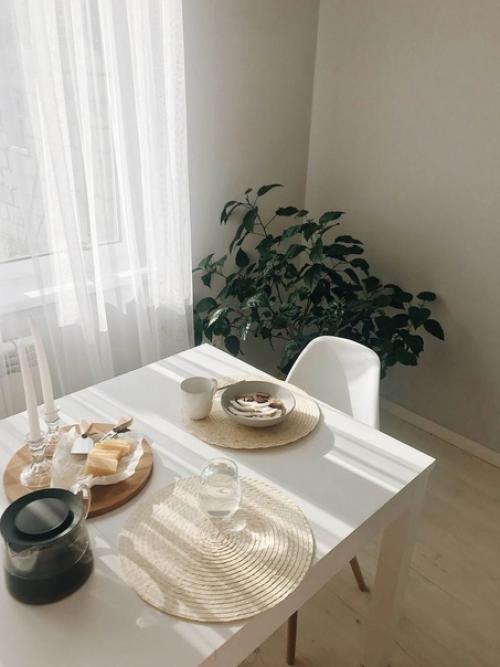 Простой, но такой уютный и продуманный интерьер квартиры. 04