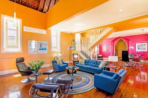 Салат по-королевски.  Ингредиенты: 03