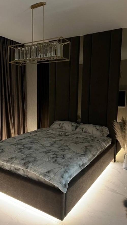 Красивая кровать - это не только предмет мебели, но и настоящий центр притяжения внимания в комнате. 02