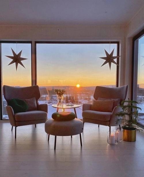 Кажется, тут все сделано для того, чтобы хозяйка не покидала кухню. 07