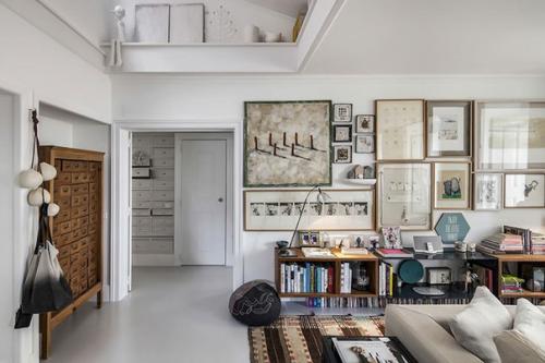 Этот красивый дом находится в центре Лиссабона и принадлежит дизайнеру интерьера Ligia Casanova. 02