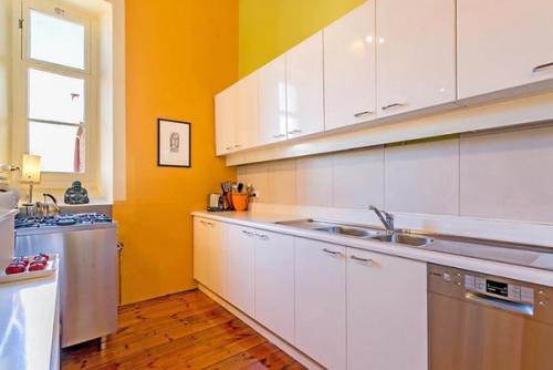 Салат по-королевски.  Ингредиенты: 06