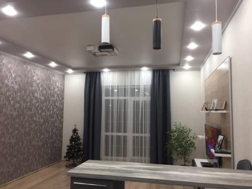 Осталось купить диван, мы вот думаем над формой и цветом. 04