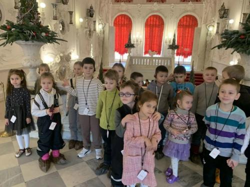 Мудрое решение - провести выходной в кругу друзей, в музее. 05 Мудрое решение - провести выходной в кругу друзей, в музее. 05