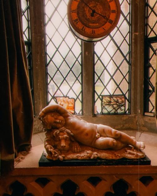 Со всеми новогодними и миграционными хлопотами я совсем выпала из интернета пространства. 08