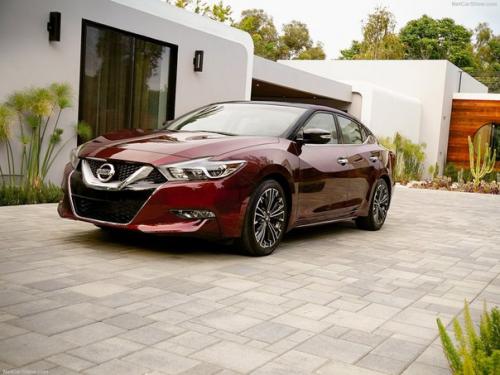 Как вам идея открыть фонд поддержки укуренных дизайнеров илитных японских брендов? 07