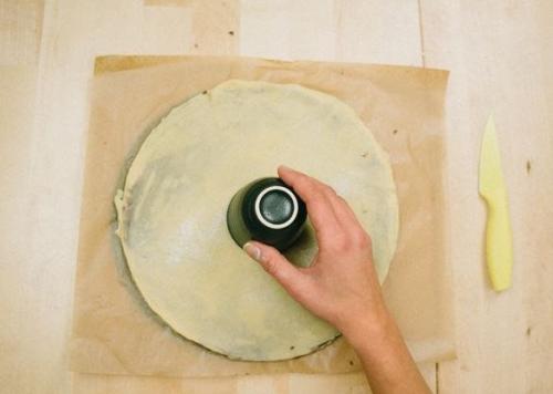 Шоколадный плетеный пирог? 06