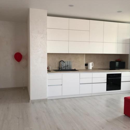 Буквально на днях заехали в нашу новую квартиру. 05