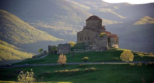 Ресторан Alazani на Кировке. 01 Ресторан Alazani на Кировке. 01