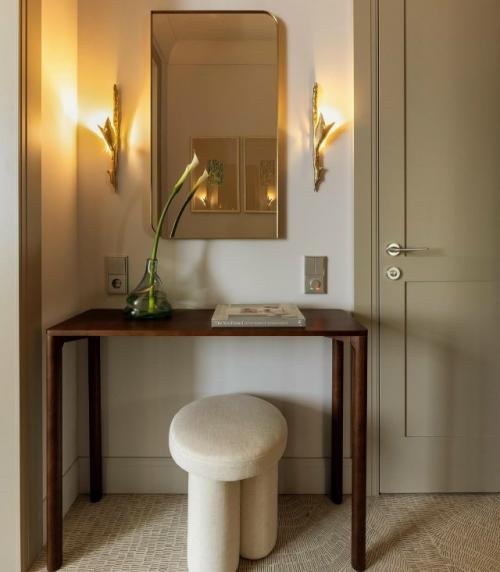 Бежевый интерьер для молодой девушки. 06