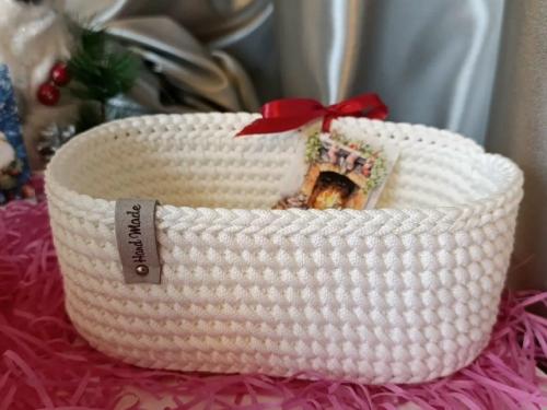 Представляю вашему вниманию вязаные корзины для хранения. 06