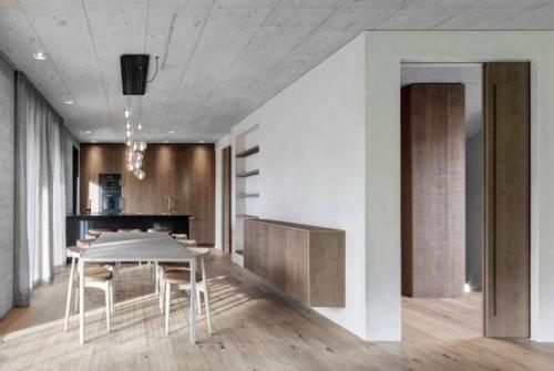 Дом в современном стиле из дерева и бетона. 01