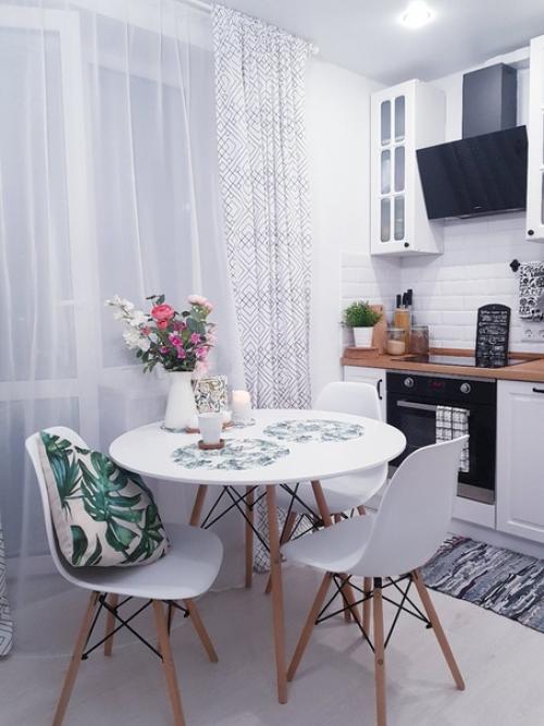 Наша маленькая квартирка. 08