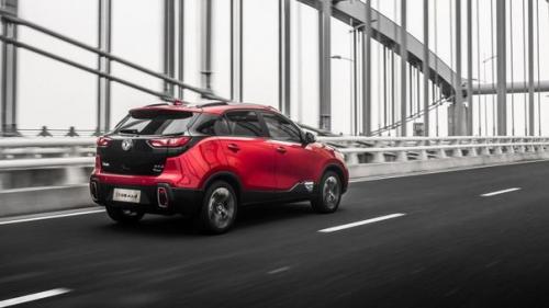 Наверное один из тех случаев, когда авто нет в России, ну и ладно, ничего, так сказать, страшного. 02