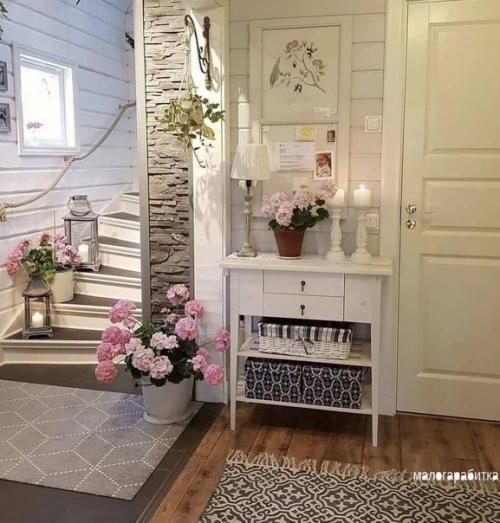 Интерьер в светлых оттенках. 04