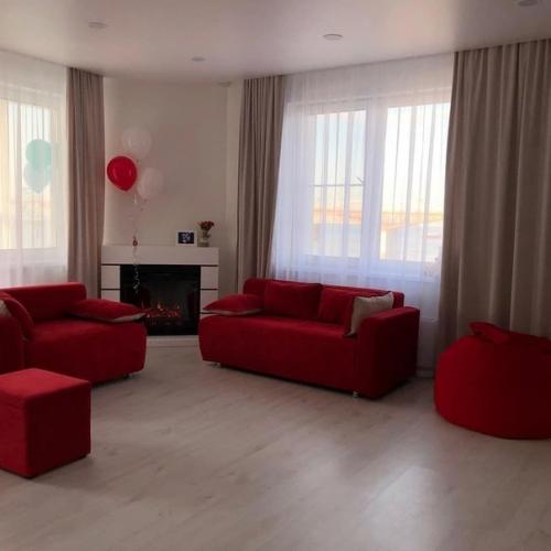 Буквально на днях заехали в нашу новую квартиру. 04