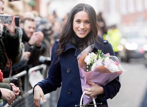 Как жила Меган маркл в Торонто?