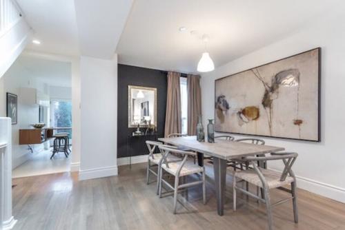 Как жила Меган маркл в Торонто? 06