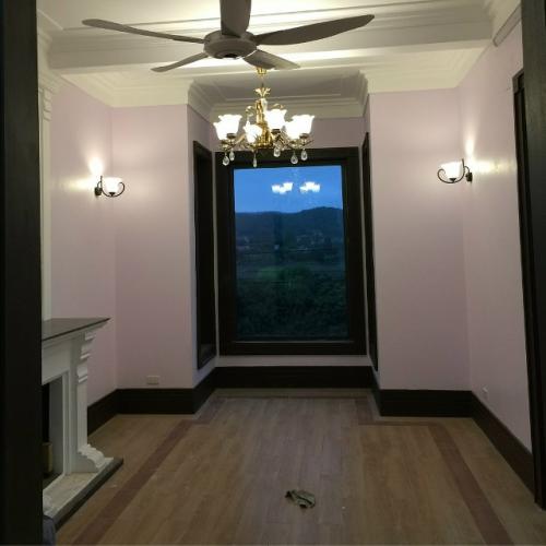 Во Вьетнаме поклонник зачарованных себе точную копию известного поместья построил. 05