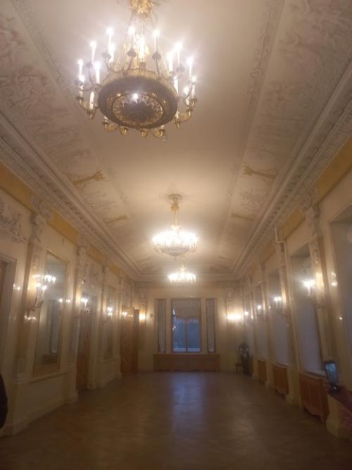 Елагиноостровский дворец.  Подарок Марии Федоровне от сына Александра 1. здесь она жила уже в пожилом возрасте ( с 59 лет. 08